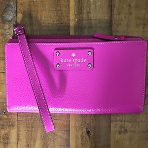 Kate Spade Fuchsia Leather Wristlet